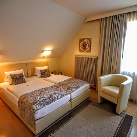 Roesch Hotel Klagenfurt am Woerthersee