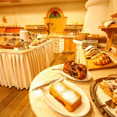 Roesch Ξενοδοχείο