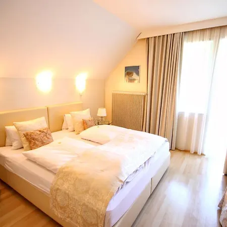 Hotel Rösch 3*
