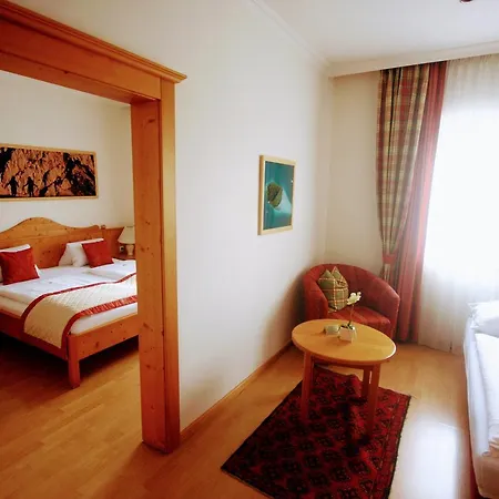 Roesch Ξενοδοχείο