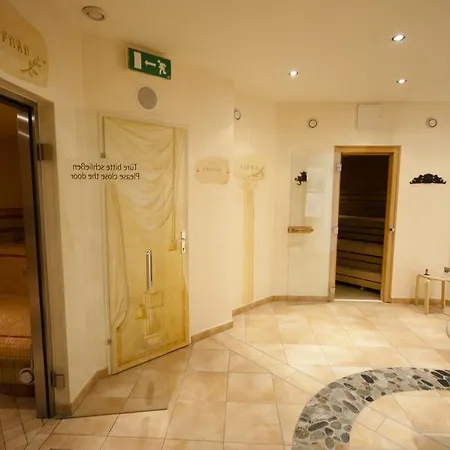 Roesch 3* Klagenfurt am Woerthersee