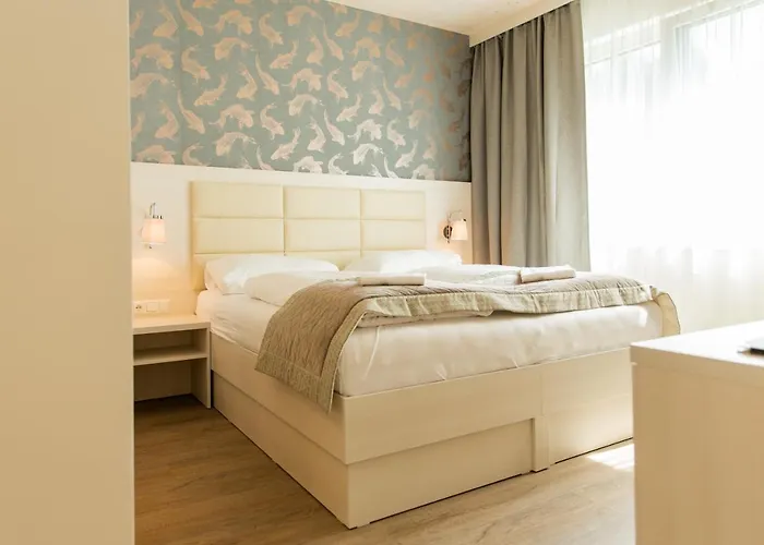 Rosch 3* Klagenfurt am Woerthersee