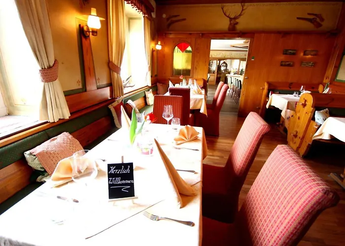 Roesch 3* קלגנפורט