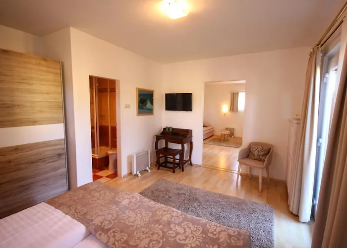 Roesch Klagenfurt am Woerthersee