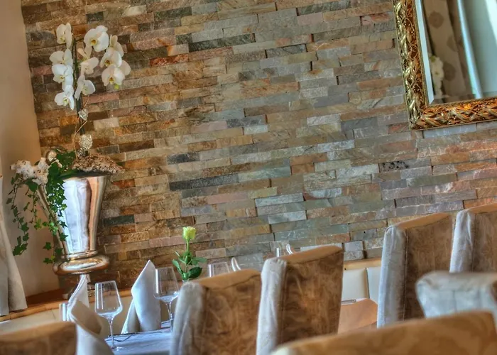 Roesch 3* Klagenfurt am Woerthersee